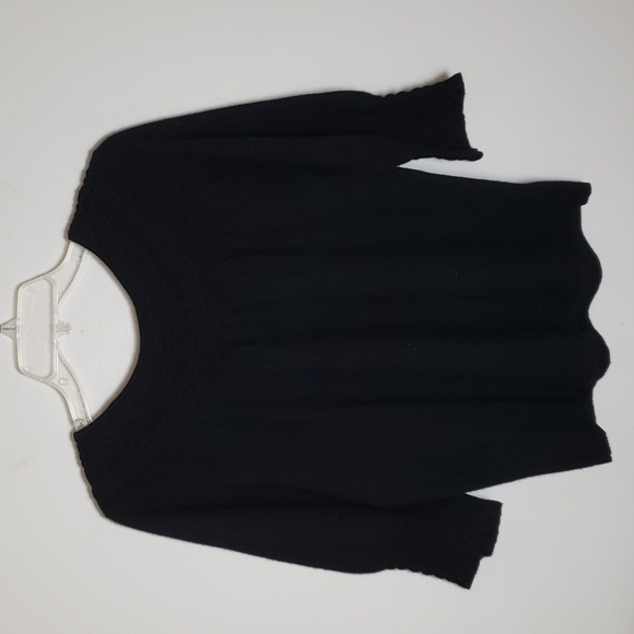 Lord and Taylor Cashmere sweater, black, loose crew neck, women's size small - Picture 8 of 8